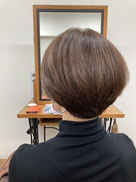 ラポールヘア 江戸川橋店 グラショート