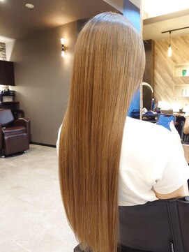 ワイヤー(WIRE) 髪質改善とベージュカラー