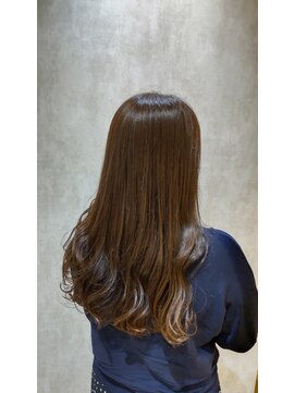 フィゼル あべのルシアス店(Aujua fizelle) ハイライトオリーブベージュ