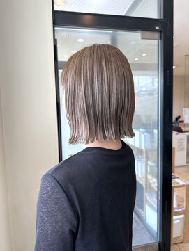 ビフィーノ ソラーレ 夙川店(bifino solare) ミディアムスタイル