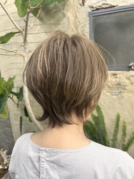 《30・40・50代OL・主婦の支持多数》白髪ぼかしもお任せ◎白髪をカバーしながらお洒落なカラーが楽しめる♪