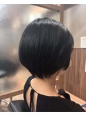 黒髪ショート