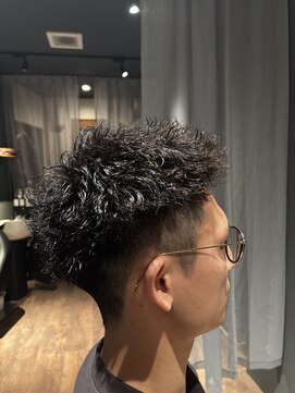 アンドワークス 2nd(&WORKS) ツイストスパイキーショート