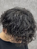 グロップ 町田(GLOP)&nbsp;学生人気のメンズ波巻きパーマ