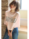 大人可愛いボブスタイル　フレンチボブ　アッシュグレイ