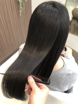 アリュックス 国立(ALUX) 極ツヤ♪髪質改善ストレート