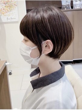 アッシュ 大泉学園店(Ash) 【横顔美人】短すぎないショートボブ
