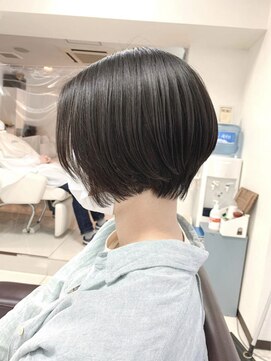 ヌクモリオーガニック(NUKUMORI organic) 重めの落ち着いたショートボブ