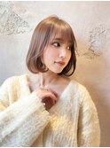 小顔ヘア ヌーディーカラー 韓国ボブ 切りっぱなしボブ