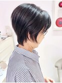 ハイレイヤー　ショートボブ　ミセス