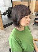 切りっぱなしボブ×ラベンダーグレージュ