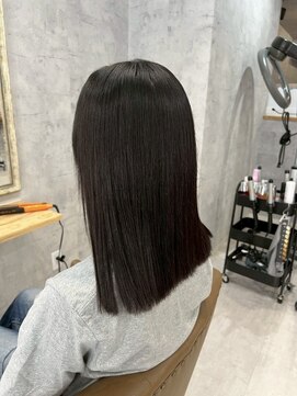 ベティバイシェーン(Betty by schon) セミロング/髪質改善