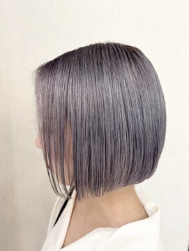 アオク(AOKU) ラベンダーグレージュ　× ミニボブ