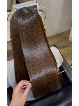 キーバイイオエ(kiy. by ioe) ダークアッシュ/似合わせカット/ミディアムレイヤーカット