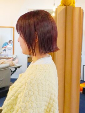 ディッセンバー 伊勢崎(December) 切りっぱなしボブ/ミニボブ/丸くないボブ/ヘーゼルベージュ