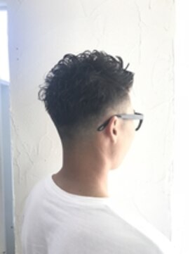 ツーダブルバイフィフス 西梅田店(WW.. by fifth) dq【メンズサロンドットオオサカ/梅田/JR大阪/西梅田/北新地】