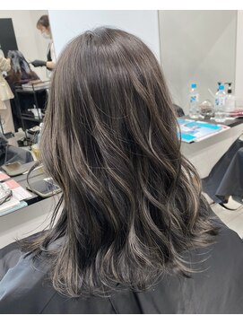 アライブ キチジョウジ(ALIVE Kichijoji) 【ALIVE吉祥寺】ハイライトカラーホワイトアッシュ