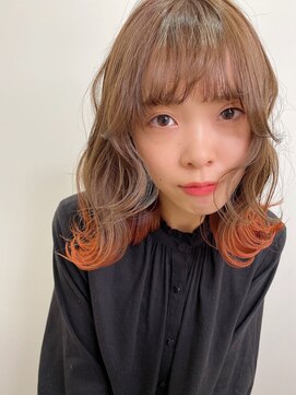 ヴィンス(vince) vince 裾カラーで可愛い外ハネミディ♪