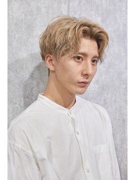 メンズサロンドットリアン(dot. lien) 前下がりマッシュ/ミルクティーベージュ【町田/ 町田駅】