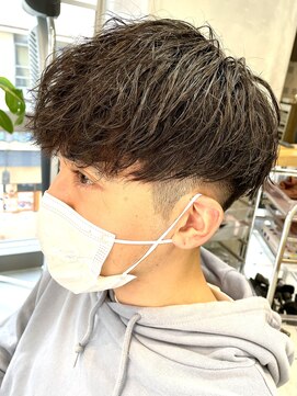 エリマ 調布(elima) 緩めツイストスパイラル/無造作マッシュ/韓国マッシュ刈り上げ