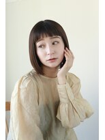 エクリ(equri×SHISEIDO)&nbsp;前下がりスッキリボブ　オン眉　秋冬ブラウンカラー