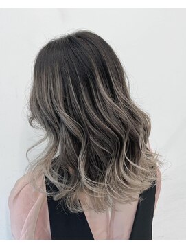 アンブル リュクス 池袋(amble luxe) ハイライト