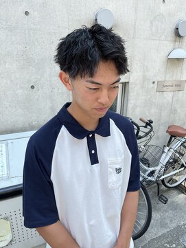 アイズ 海老名(AIZU) ツイストスパイラル アップバング 短髪パーマ ツイストパーマ