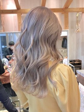 リード バイ ラグーン(LEAD by LAGOON) イヤリングカラーハイライトインナーカラーバレイヤージュ