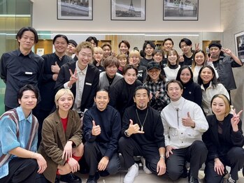 ピークアブー 銀座並木通り(PEEK-A-BOO)の写真/《KAMI CHARISMA等多数受賞》国内外でヘアショーやセミナーを実施。リピーター多数の技術力は圧巻。