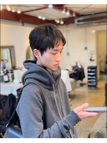 アデ オモテサンドウ(ade omotesando) モダンな雰囲気のスパイキーショート