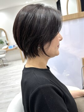 アドラーブル ココロ 新潟(adorable CoCoLo) 20代30代大人可愛い小顔ショートボブ前下がりショート