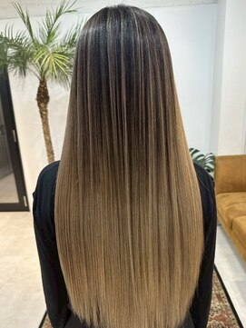 メリー オオサカ(Merly Osaka) contrast highlight