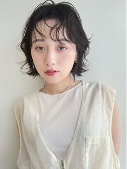 フィーリーカラー 大阪梅田店(feery color)の写真/【大阪/梅田/西梅田/北新地】小顔魅せでもっと可愛く☆骨格や顔のパーツに合わせて似合うショートに◇