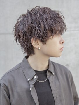 シティ(CITY) フェザーパーマブルーブラックショートセンターパートガイルヘア