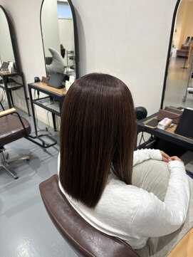 アッカ(ACCA by e.m.a) 結べるロブヘアスタイル