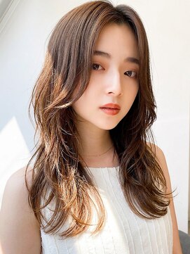 コア(CoRe.gn) 透明感抜群◎ブリーチなしカラーくびれレイヤー夏カラー