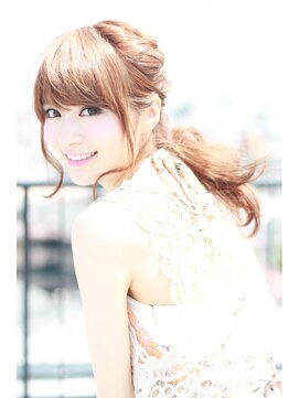 オーロ(ORO) リゾート風アレンジロング