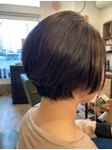 ショートボブ