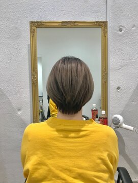 エマ(emma) ★グラデーションカラー★ショートボブ★