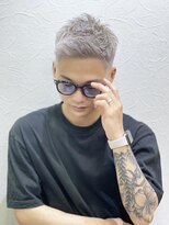 メンズ レオ 南森町店(men's LEO) スキンフェード×アップバング×ホワイトシルバー