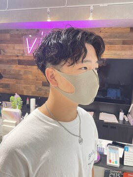 バイブス バイ ケンジ(vibes by KENJE) メンズパーマ