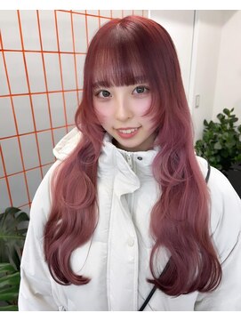 ペレ 渋谷(PELE) 黒髪／グレーベージュ/レイヤーロング/前髪パーマ／渋 谷