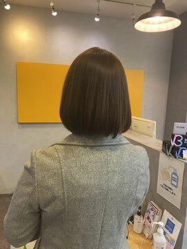 ブロッサム 東中野店 くびレイヤー前髪ピンクベージュエモージュインナーグレージュ