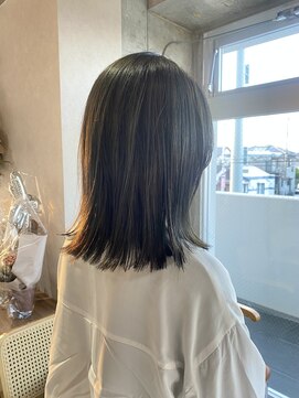 プリュム(Plume.) オリーブベージュ