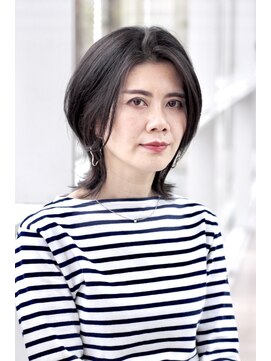 ミスエッセンス(MISS ESSENCE) 大人女性の為のくびれる外ハネレイヤー/ミスエッセンス竹下