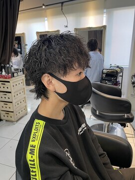 アイズ 海老名(AIZU) ツイストスパイラルパーマ　ツイストパーマ　ピンパーマ　眉毛