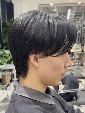 アビーファイブ(ABBEY 5) センターパートメンズカットマッシュマッシュウルフセンター分け