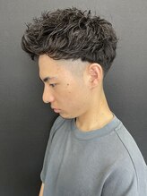 ビューティースタジアム529 ゴーニーキュー(BeAuTy STADIUM 529) 【スペインカール×メンズカット】