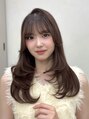 オーラ オモテサンドウ(Aura omotesando)&nbsp;ワンカールでふわっとするlayer cutとこっくりまろやかな greige