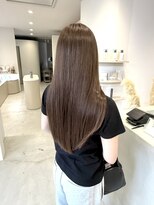 エメ 小山(Aimer)&nbsp;ブリーチなしで叶う透明感アッシュグレージュ